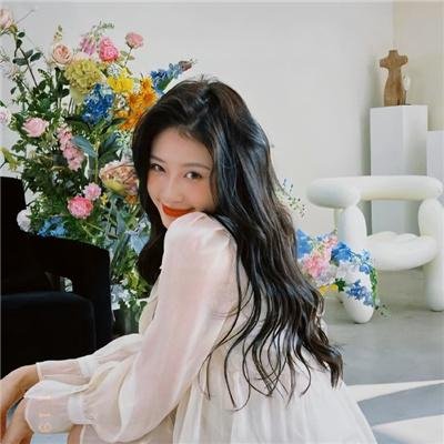 明天，我会成为谁的女友